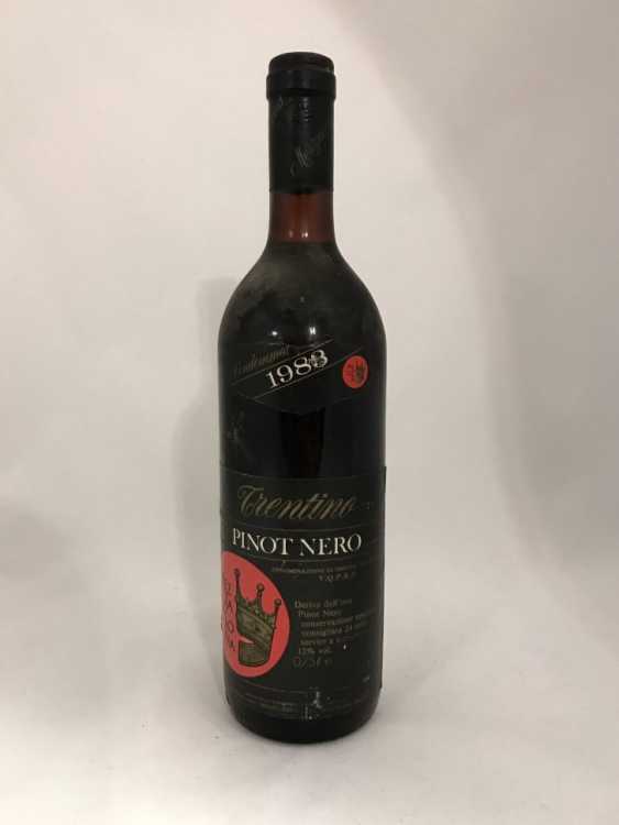 Вино "Pinot Nero Trentino" 1983 года.