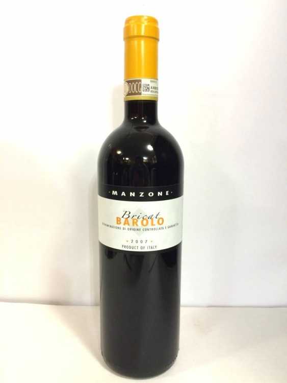 Вино "Barolo Bricat" 2007 года урожая.