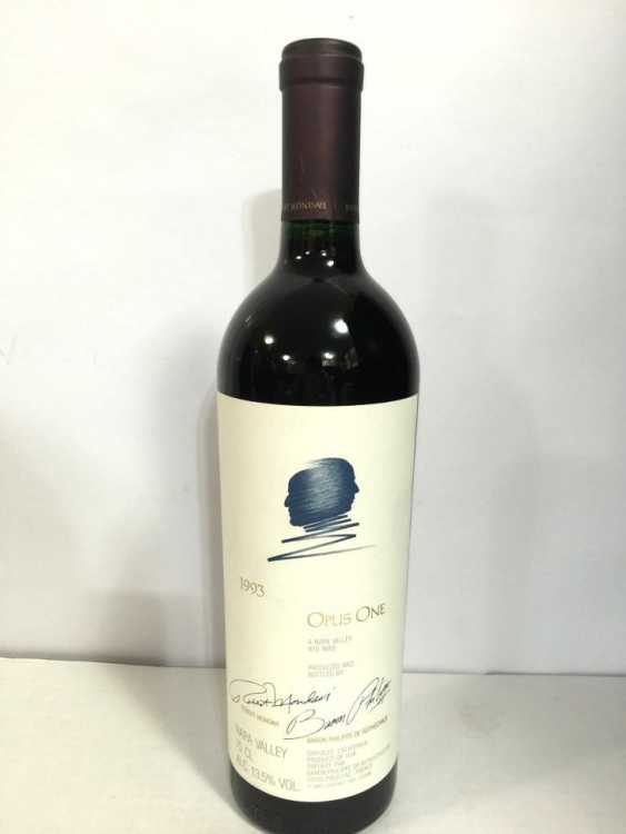 Вино "Opus One" 1993 года.