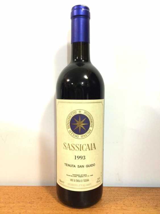 Вино "Sassicaia" 1993 года.