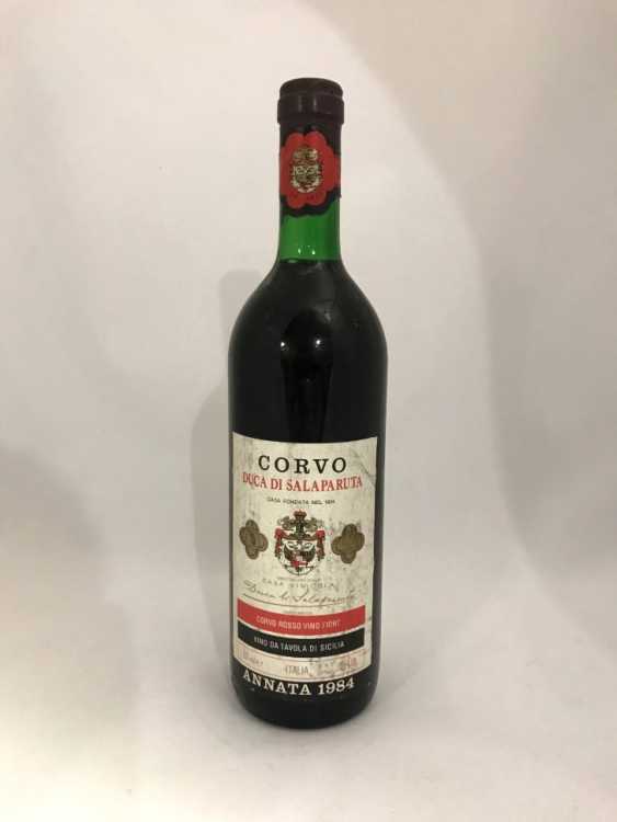 Вино "Corvo Duca Di Salaparuta" 1984 года.