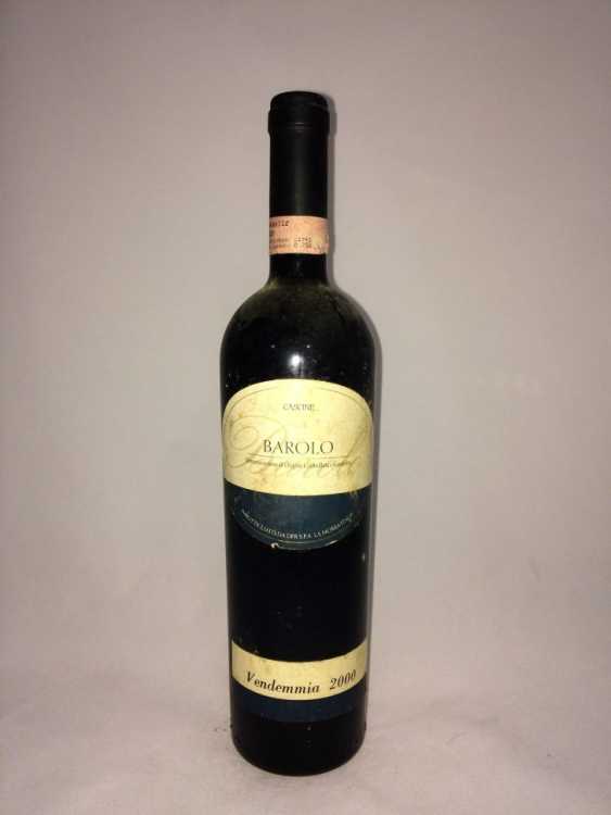 Вино "Barolo Vendemmia" 2000 года.