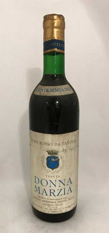 Вино "Donna Marzia Tenuta Cantina Aziendale Conte Zecca Leverano (Lecce)" 1973 года.