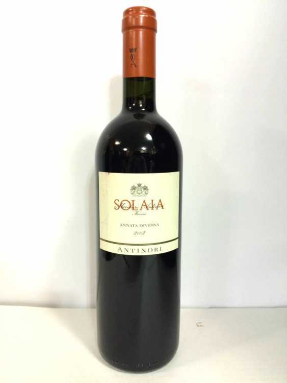 Вино "Solaia" 2000 года.