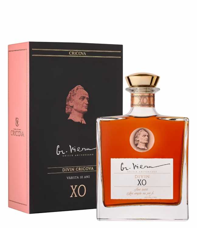 Коньяк «Cricova» XO 10 лет, Grigore Vieru. 0,5
