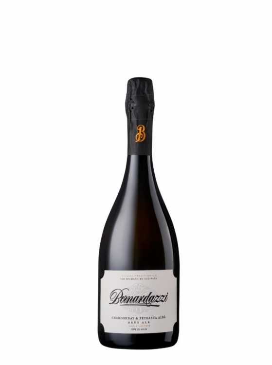 Шампанское «Bernardazzi» Chardonnay & Feteasca Alba 2020 брют белое, Novak. 0,75
