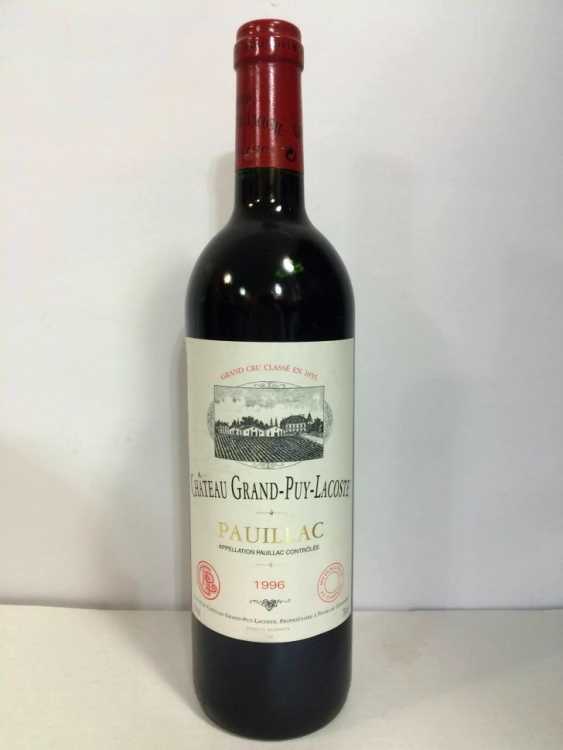 Вино "Chateau Grand-Puy-Lacoste" 1996 года.