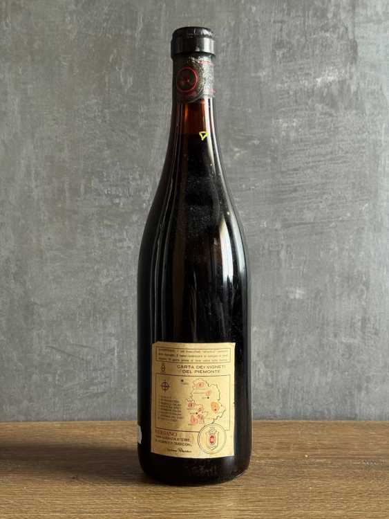 Вино Bersano Barbera d’Asti 1981 года.