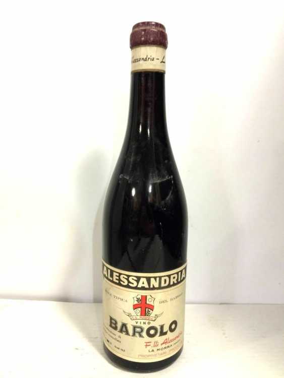 Вино "Barolo Alessandria", Италия.