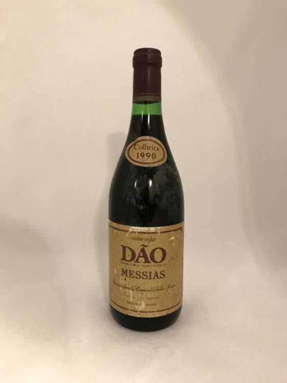 Вино "DAO Messias" 1990 года.
