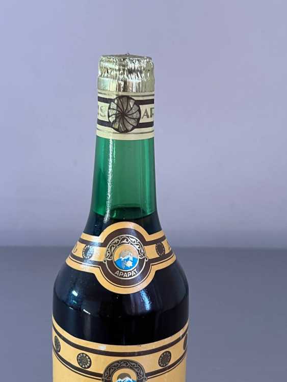 Армянский "Двин 10 лет" 1978 года. 0,5 л. СССР. Редкий. 