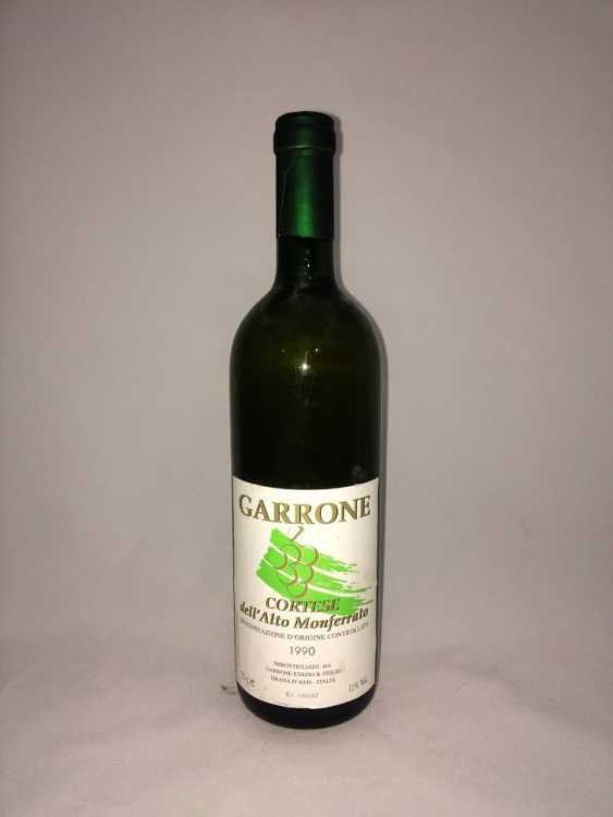 Вино "Garrone Cortese dell'Alto Monferrato" 1990 года.