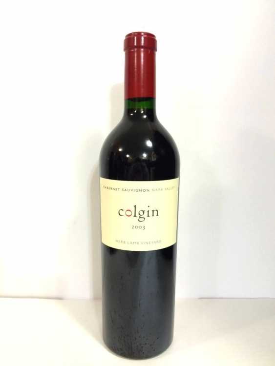 Вино "Colgin IX Red" 2003 года.