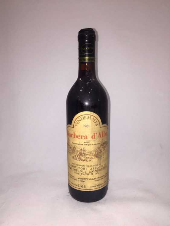 Вино "Barbera d'Alba Produttori Associati Vitivinicoli Monfortesi" 1981 года.