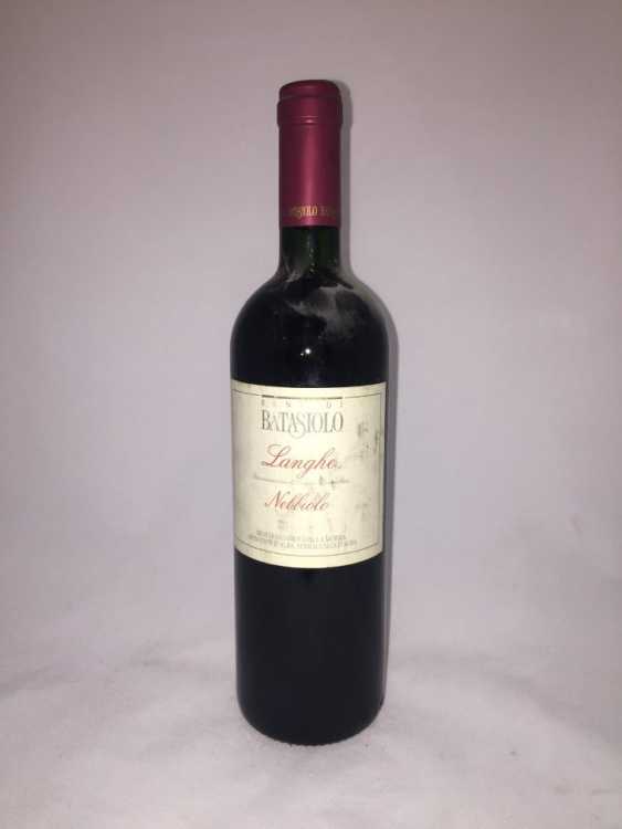Вино "Langhe Nebbiolo Beni Di Batasiolo" 1997 года.