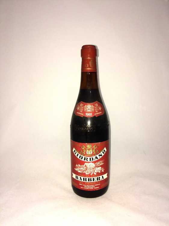 Вино "Giordano Barbera" 1981 года.