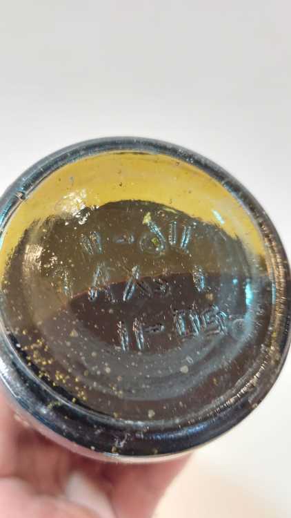 Армянский "Арарат 3,5-4 года" 80-е года. 0,5 л. СССР.