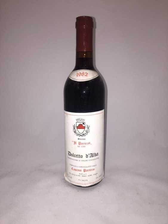 Вино "Dolcetto d'Alba Cascina Parizzo" 1982 года.