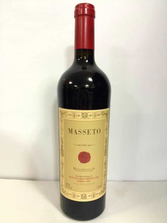 Вино "Masseto" 1992 года.