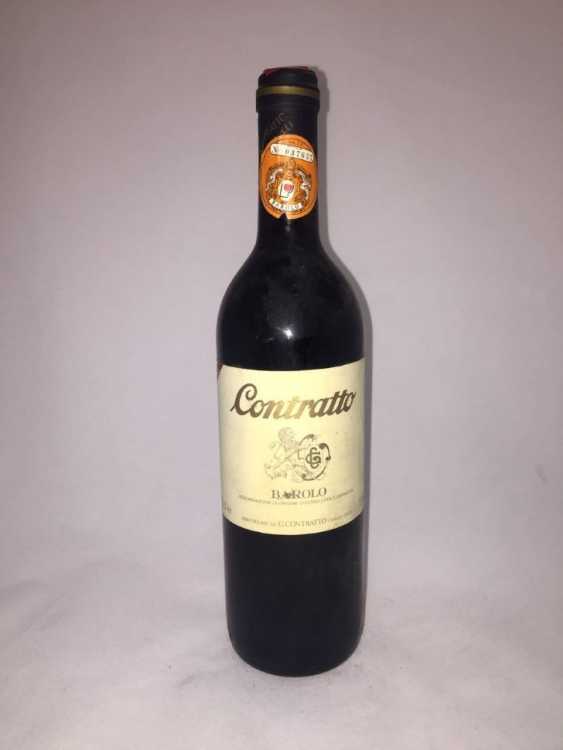 Вино "Barolo Contratto" 1983 года.